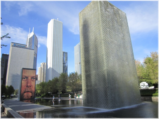 IMG 5448.jpg - Crown Fountain

