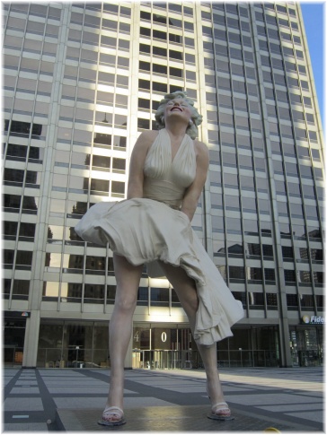 IMG 5521.jpg - Statue Marylin Monroe

