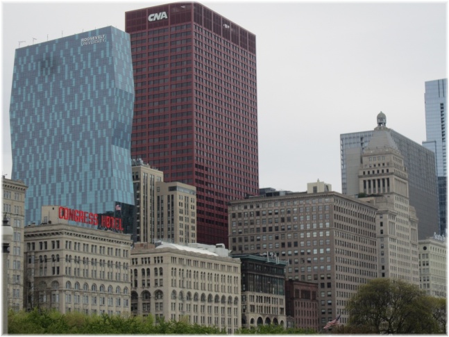 IMG 6215.jpg - Roosevelt University
