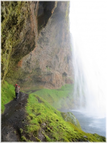 islande042.jpg - Cascade de Seljalandsfoss
