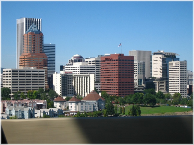 058.jpg - Portland
