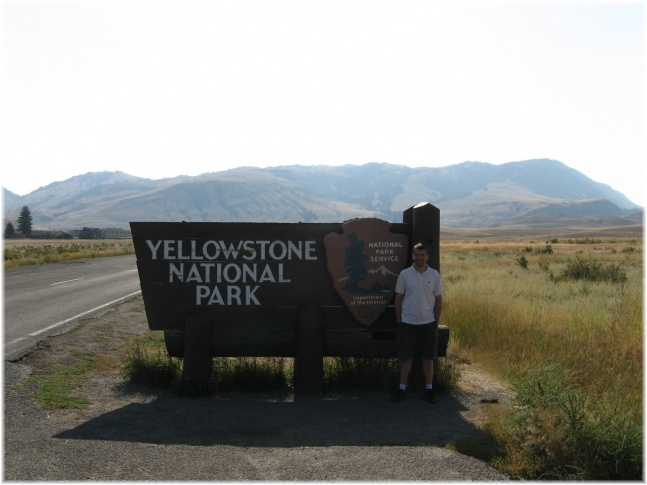 097.jpg - Entrée Yellowstone
